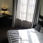 Kyriad Paris 10 - Gare De L\'Est